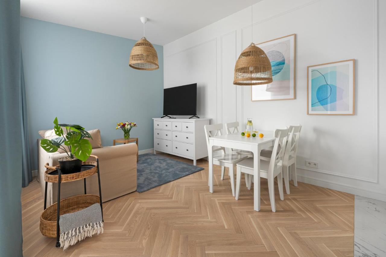 W Sercu Warszawy Apartamenty Warschau Exterior foto
