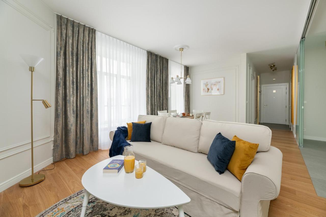 W Sercu Warszawy Apartamenty Warschau Exterior foto