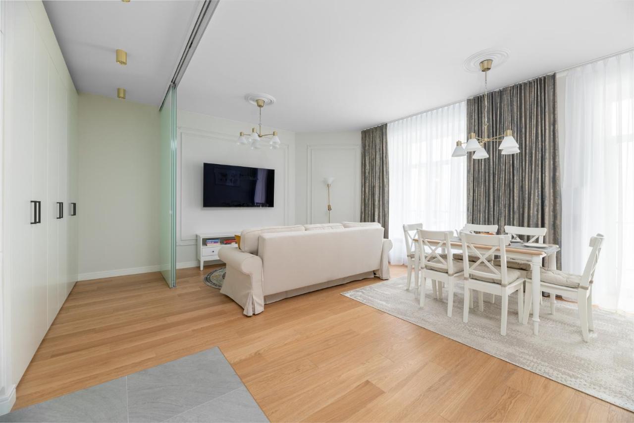 W Sercu Warszawy Apartamenty Warschau Exterior foto